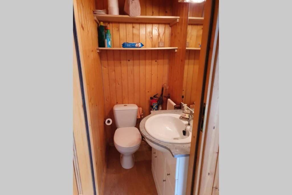 Cabana De Madera Especial Y Acogedora Cardenete Luaran gambar